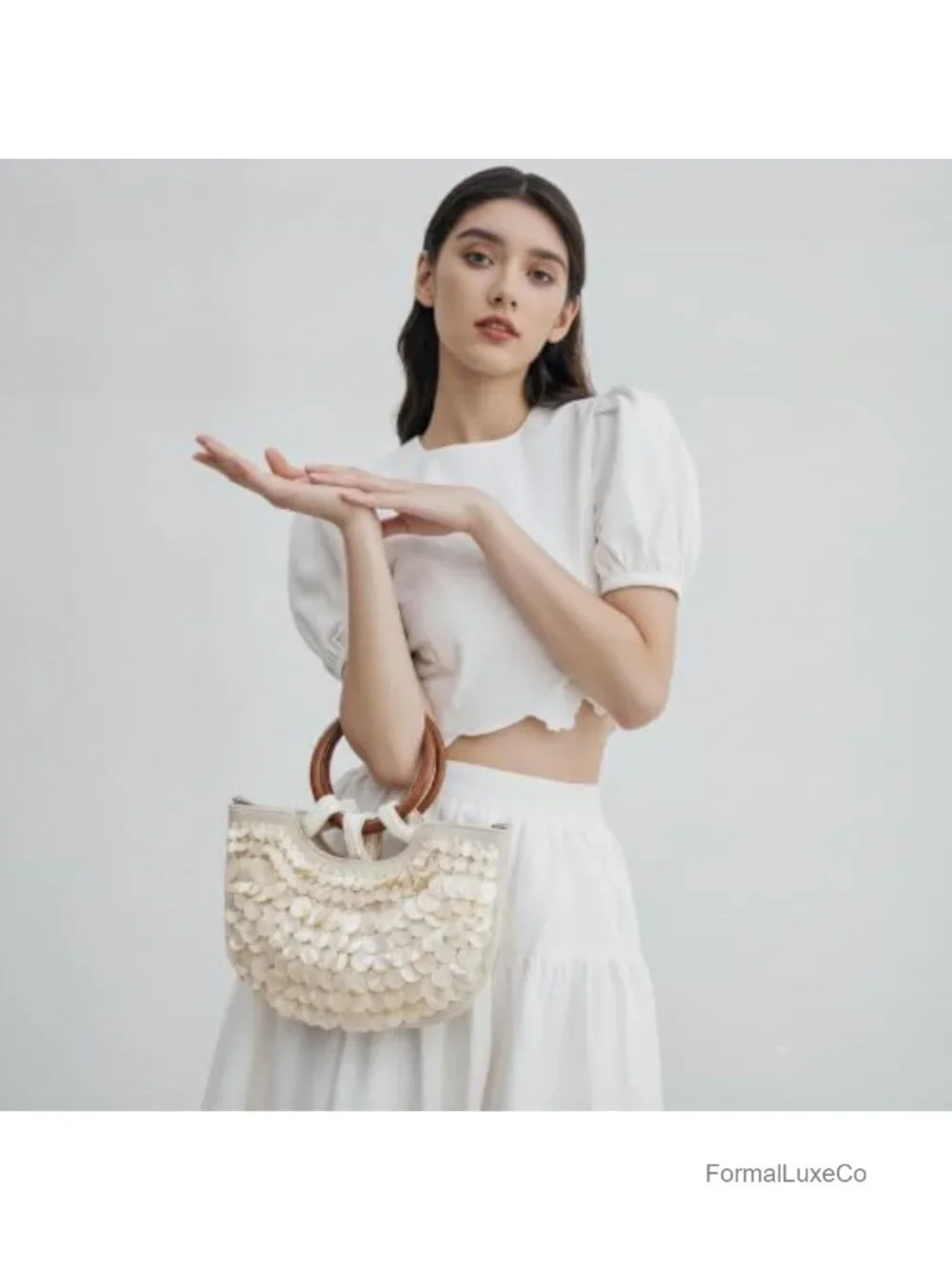 Handmade Mother-of-Pearl Shell Beaded Clutch Bag for Women, Evening Party Top